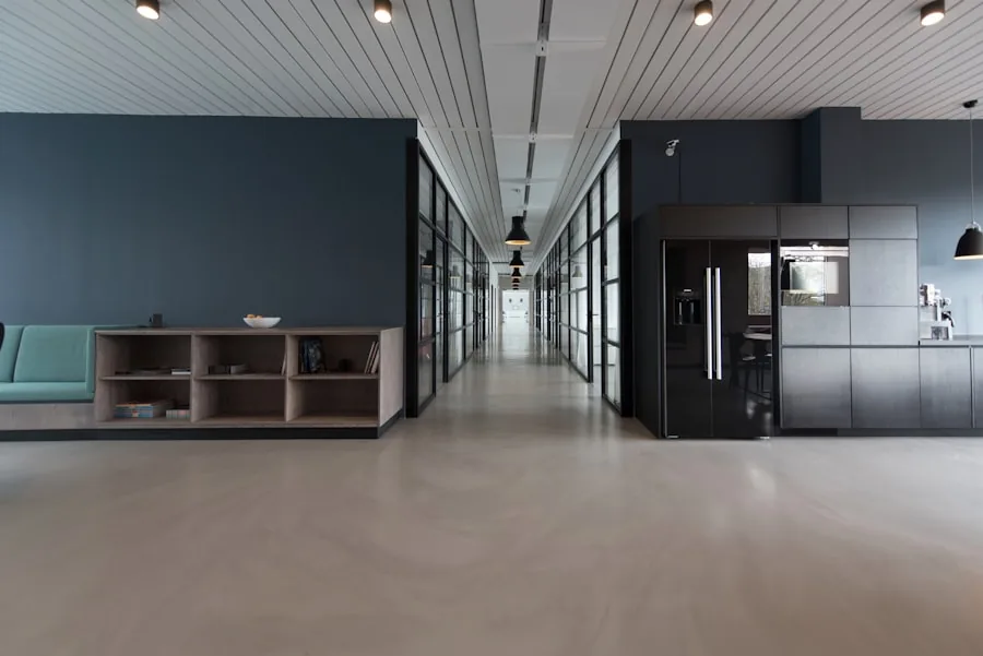 Retail shop frontage security