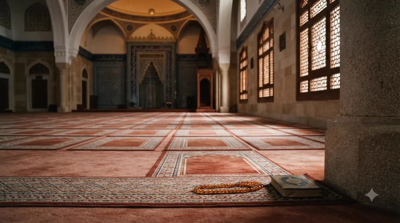 Main hall & prayer area